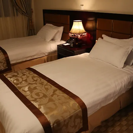 Caravan Hotel-3
